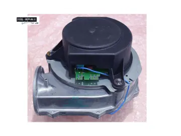 Viessmann - 7383728 - EBM G1G126-AB37-68 Gebläse Ventilator Vitodens 300 / lesen