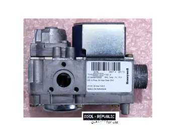 Buderus - 7099652 - Honeywell VK8115V 1135 4 Gasarmatur für GB122 - VK8115V1135