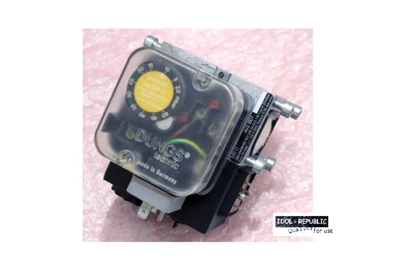 Viessmann - Dungs MB-D 403 B01 Gasarmatur Gasregelblock MB D 403 / 230V~ Mirola